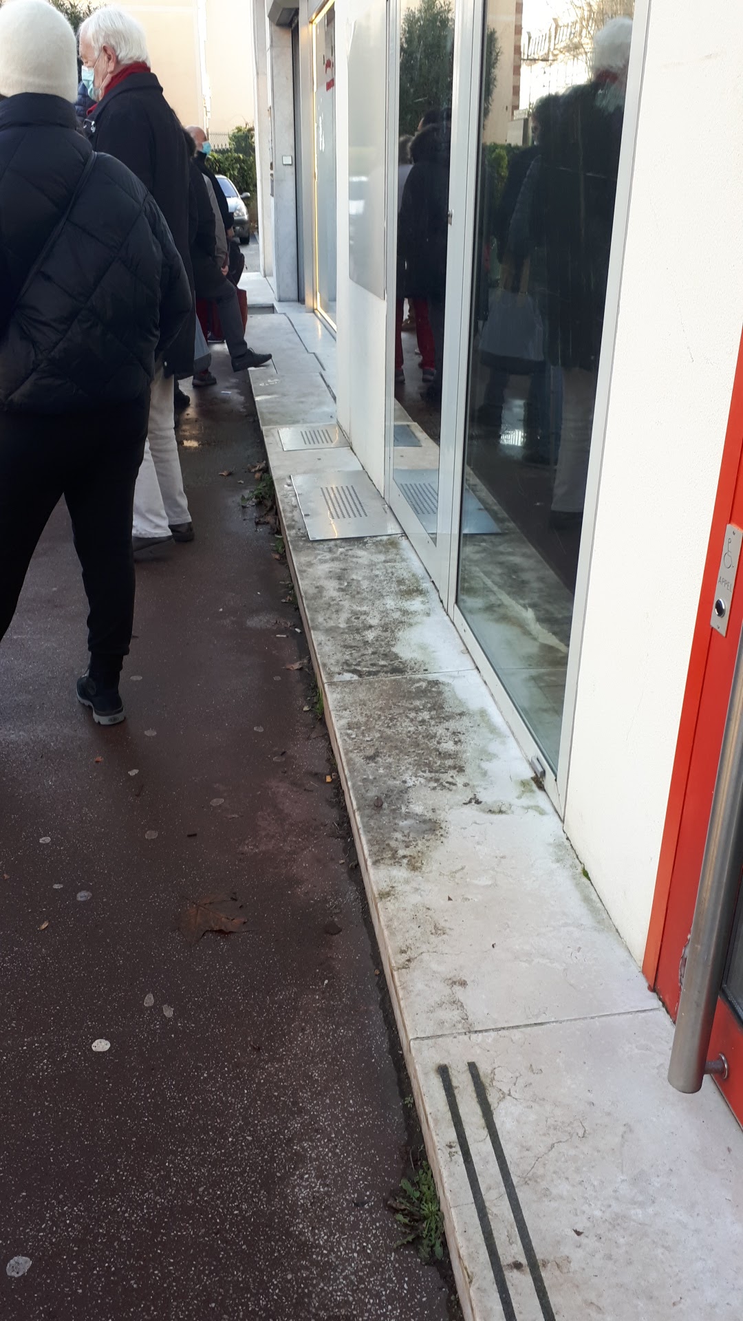 Photo n° 1 de l'avis de Foteini.a fait le 02/12/2021 à 08:59