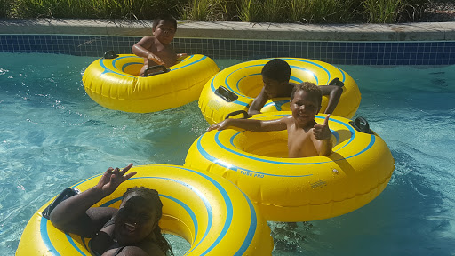 Water Park «Green Lake Family Aquatic Center», reviews and photos, 1100 River Oaks Dr, Calumet City, IL 60409, USA