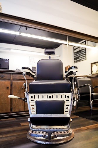 Reviews of Point West Barbershop in Milwaukee - Barber shop