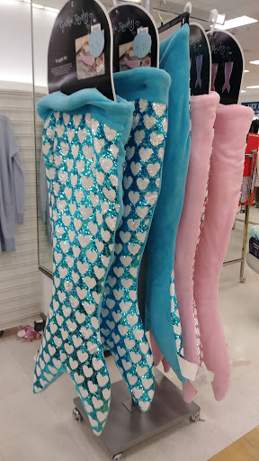 Shopping Mall «Morris Hills Shopping Center», reviews and photos, 3035-3189 US-46, Parsippany, NJ 07054, USA