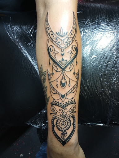 Explore cover up tattoo ideas black, creative tattoo ideas in Daytona Beach, available at Studio 21 Tattoo & Piercings Daytona Beach