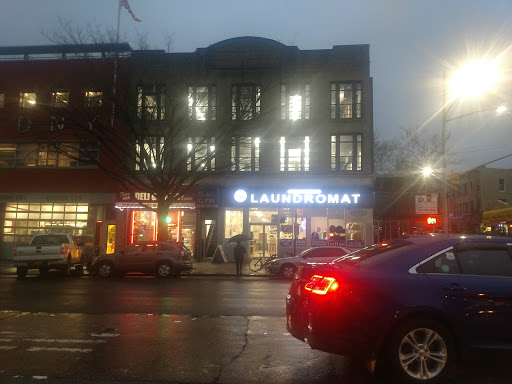 Laundromat «Bubbles & Suds Laundromat», reviews and photos, 5119 4th Ave, Brooklyn, NY 11209, USA