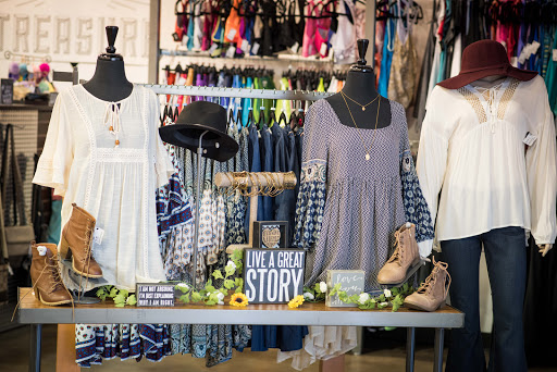 Clothing Store «Uptown Cheapskate», reviews and photos, 2100 Alamo Rd, Richardson, TX 75080, USA