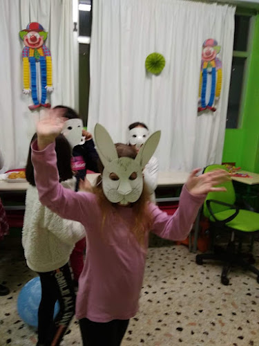 Comentarii opinii despre Korbou Κέντρο Ξένων Γλωσσών