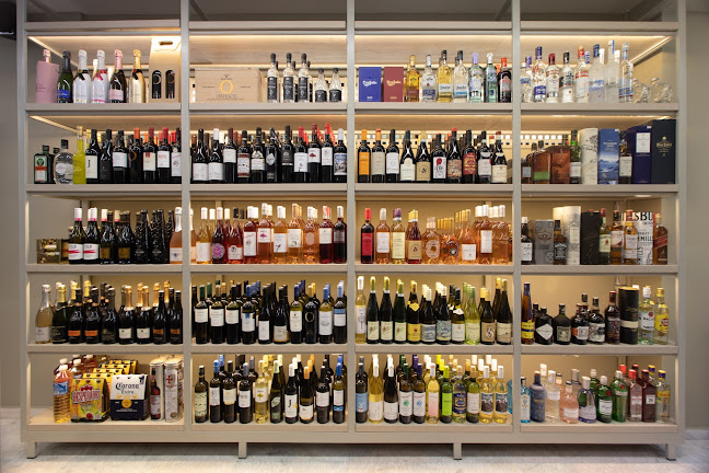 Αρκαδίου AΡΚΑΔΙΟΥ 57, Βούλα 166 73