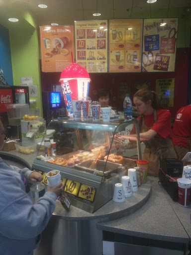 Shopping Mall «The Mall at Barnes Crossing», reviews and photos, 1001 Barnes Crossing Rd, Tupelo, MS 38804, USA