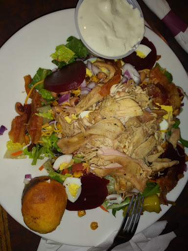 Barbecue Restaurant «Red Hot & Blue-Fairfax, VA», reviews and photos, 4150 Chain Bridge Rd, Fairfax, VA 22030, USA