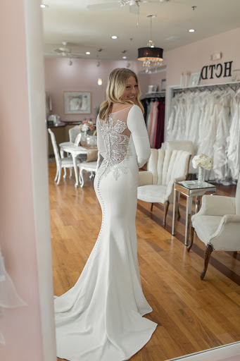 Bridal Shop «Here Comes The Dress», reviews and photos, 850 E 1050 N #101, Chesterton, IN 46304, USA