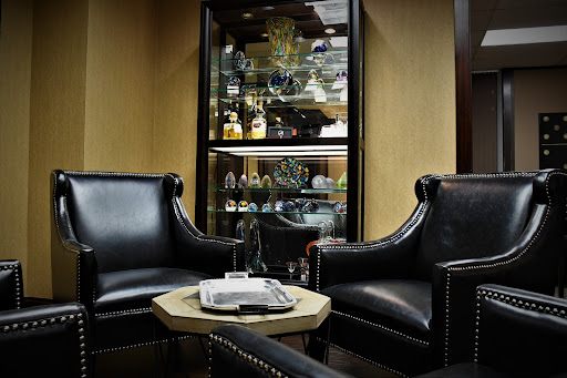 Personal Injury Attorney «Stewart J. Guss, Attorney At Law», reviews and photos