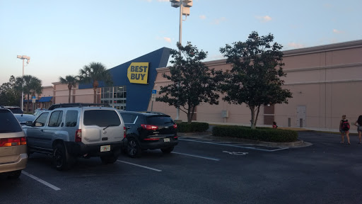 Electronics Store «Best Buy», reviews and photos, 1620 W Osceola Pkwy, Kissimmee, FL 34741, USA