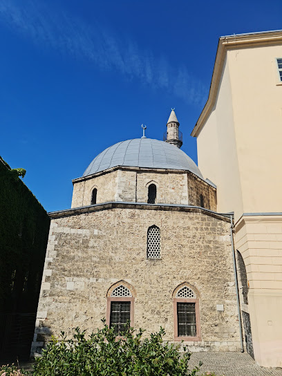 Jakováli Hasszán-dzsámi és minaret