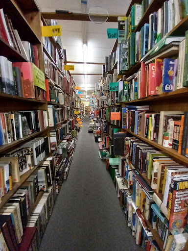 Book Store «Wonder Book and Video», reviews and photos, 607 Dual Hwy, Hagerstown, MD 21740, USA