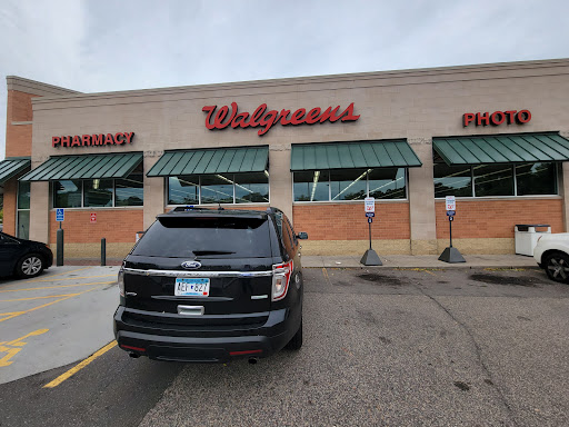 Drug Store «Walgreens», reviews and photos, 7200 Cedar Lake Rd, St Louis Park, MN 55426, USA