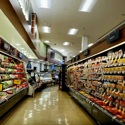 Safeway image