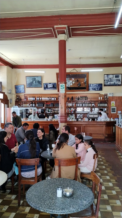 Bodega Restaurant Carbone - Jirón Cailloma 400, Lima 15001