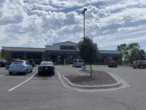 Thrift Store «Goodwill - Maple Grove: Circle North», reviews and photos, 13605 80th Cir N, Maple Grove, MN 55311, USA