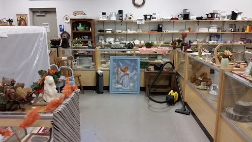 Thrift Store «Salvation Army Thrift Store», reviews and photos, 169 Lincoln Way W, Chambersburg, PA 17201, USA