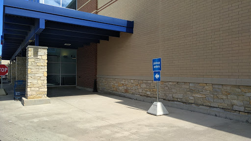 Grocery Store «Meijer», reviews and photos, 7701 Green Bay Rd, Kenosha, WI 53142, USA