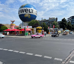 Trabi-Safari Berlin photo