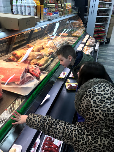 Asian Grocery Store «Sayar Food Market», reviews and photos, 3 Everett St #3e, Revere, MA 02151, USA