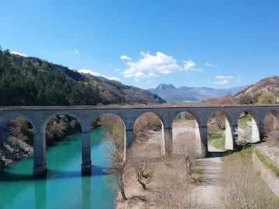 Pont routier sur le Buech de Sisteron à Sisteron