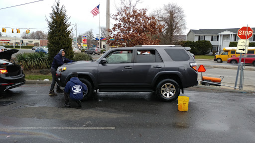 Car Wash «Rainbow Car Wash», reviews and photos, 225 W Old Country Rd, Hicksville, NY 11801, USA