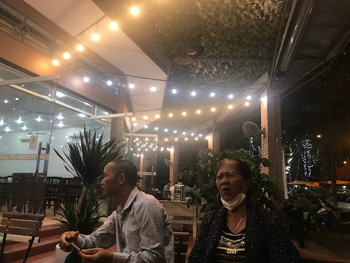 Nhà hàng Vịt Chạy Đồng