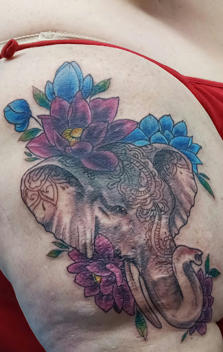 Tattoo Shop «Artistic Body Tattoo», reviews and photos, 467 N Dixie Blvd, Radcliff, KY 40160, USA