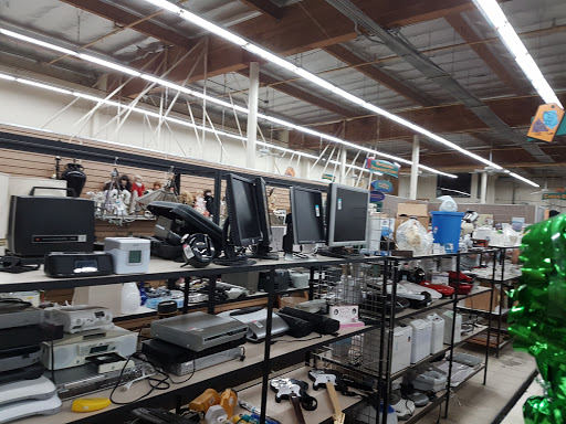 Thrift Store «Thrift Town», reviews and photos, 3645 San Pablo Dam Rd, El Sobrante, CA 94803, USA