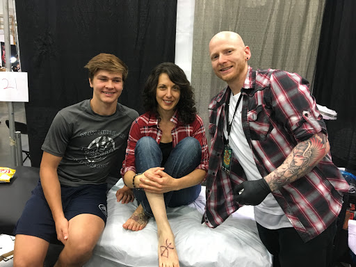 Tattoo Shop «Martian Arts Tattoo Studio», reviews and photos, 3352 SE Hawthorne Blvd, Portland, OR 97214, USA