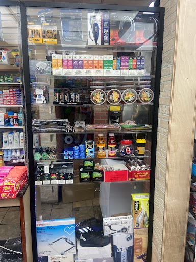 Grocery Store «A-G Market», reviews and photos, 807 Maplewood Ave, Bridgeport, CT 06605, USA