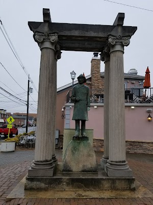 Volunteer and Exempt Fireman Monument - photo 1