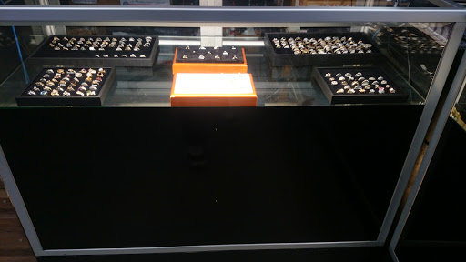 Pawn Shop «Lev’s Pawn Shop», reviews and photos, 2765 Brice Rd, Reynoldsburg, OH 43068, USA