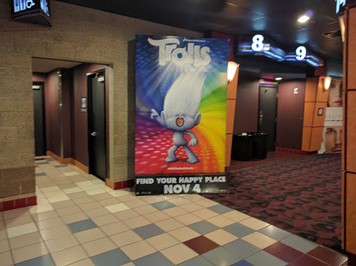 Movie Theater «Regal Cinemas Longview 14», reviews and photos, 3070 N Eastman Rd, Longview, TX 75605, USA