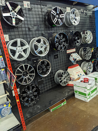 Auto Parts Store «Pep Boys Auto Parts & Service», reviews and photos, 3033 Erie Blvd E, Syracuse, NY 13224, USA