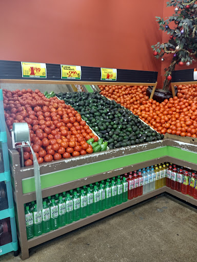 Supermarket «Familia Fresh Market Berwyn», reviews and photos, 3308 S Oak Park Ave, Berwyn, IL 60402, USA