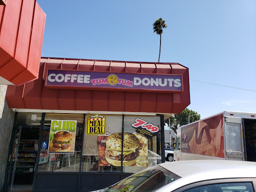 Yum Yum Donuts, 12201 Venice Blvd, Los Angeles, CA 90066, USA, 