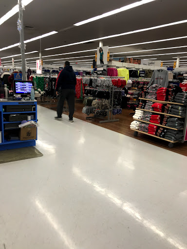 Discount Store «Walmart», reviews and photos, 651 Main St, Harleysville, PA 19438, USA