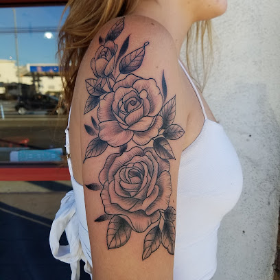 Tattoo shop Sacramento California USA, Cloud 9 Tattoos