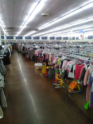 Thrift Store «Goodwill Super Store», reviews and photos, 825 W Pipeline Rd, Hurst, TX 76053, USA