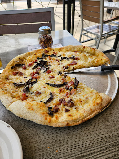Pizza Nova image