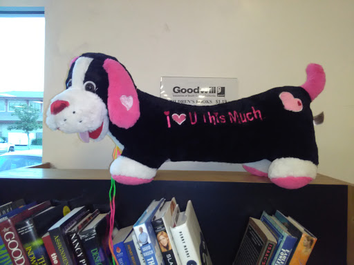 Non-Profit Organization «Goodwill», reviews and photos, 3025 Coffee Rd, Bakersfield, CA 93309, USA