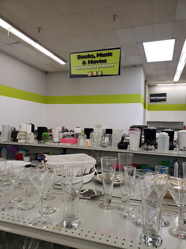 Thrift Store «Atlanta Mission Thrift Store», reviews and photos, 1140 Roswell Rd, Marietta, GA 30062, USA