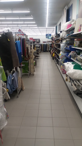 Thrift Store «Oshkosh West Goodwill Retail Store & Training Center», reviews and photos