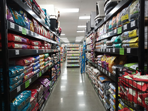 Pet Store «Carters Pet Mart», reviews and photos, 510 N Main St, Manteca, CA 95336, USA