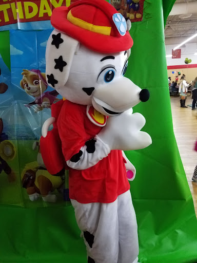 Shopping Mall «Macomb Mall», reviews and photos, 32233 Gratiot Ave, Roseville, MI 48066, USA