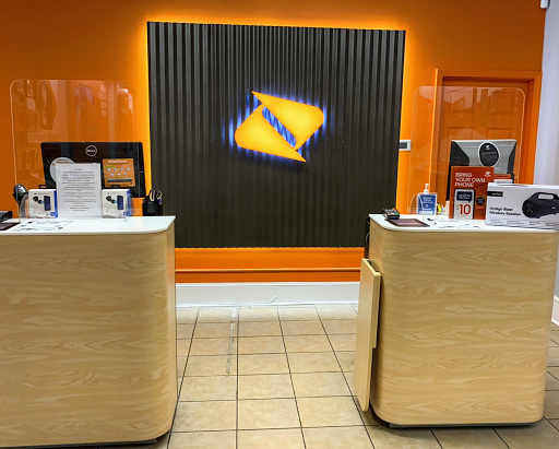 Cell Phone Store «Boost Mobile Cellutions- Marysville», reviews and photos, 109 S Main St, Marysville, OH 43040, USA