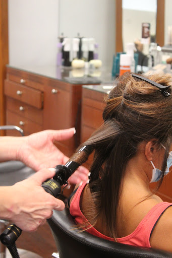 Hair Salon «Truu Salon Aveda», reviews and photos, 1930 Harrison St, Hollywood, FL 33020, USA