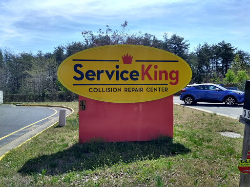 Auto Body Shop «Service King Collision Repair of North Fredericksburg», reviews and photos, 30 Trade St, Fredericksburg, VA 22406, USA