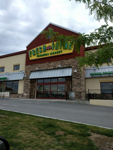 Grocery Store «Fresh Thyme Farmers Market- W. Des Moines», reviews and photos, 2900 University Ave, West Des Moines, IA 50266, USA
